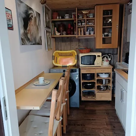 Zur Alten Salzstraße