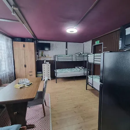 Zur Alten Salzstraße *